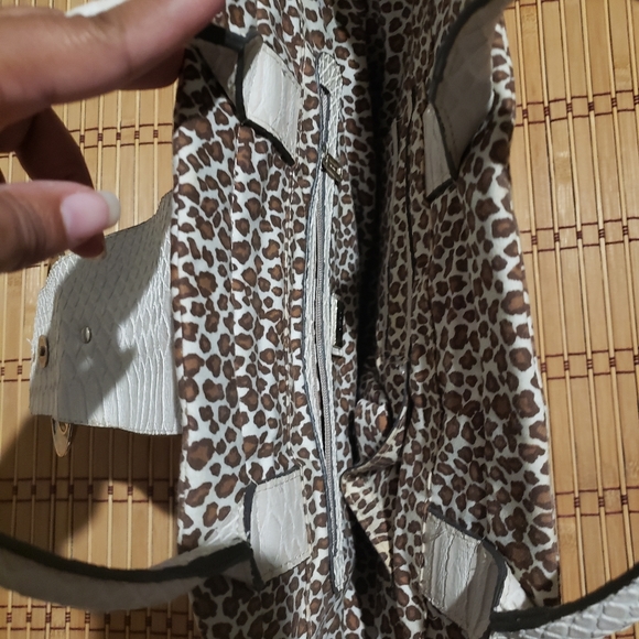 Purse - Picture 3 of 3